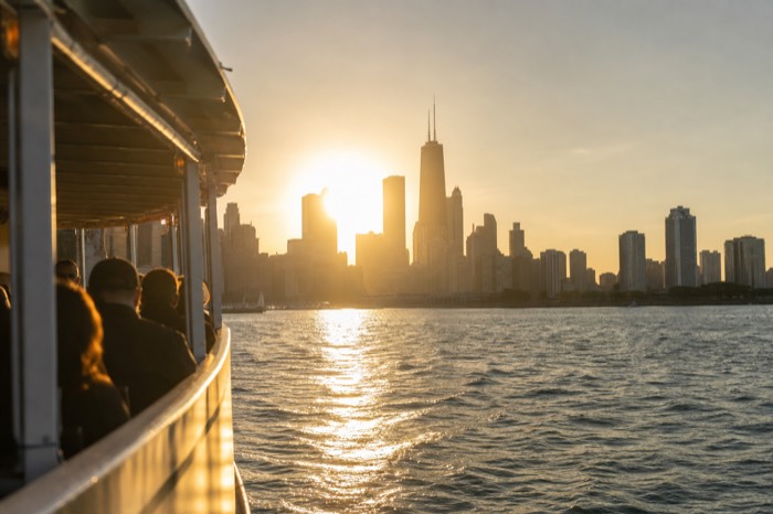 Chicago Lake and River Architecture Tour